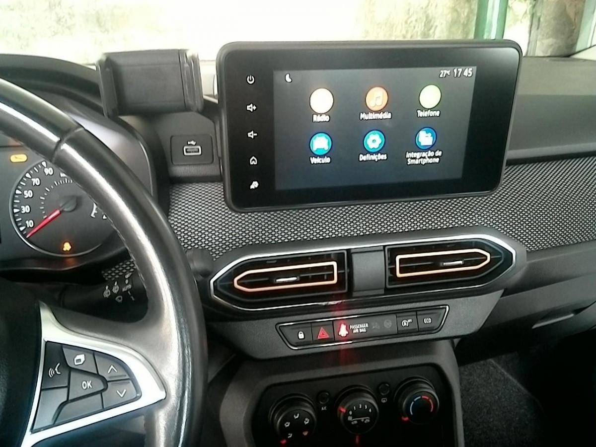 dacia-sandero-2022-gasolina-999cc