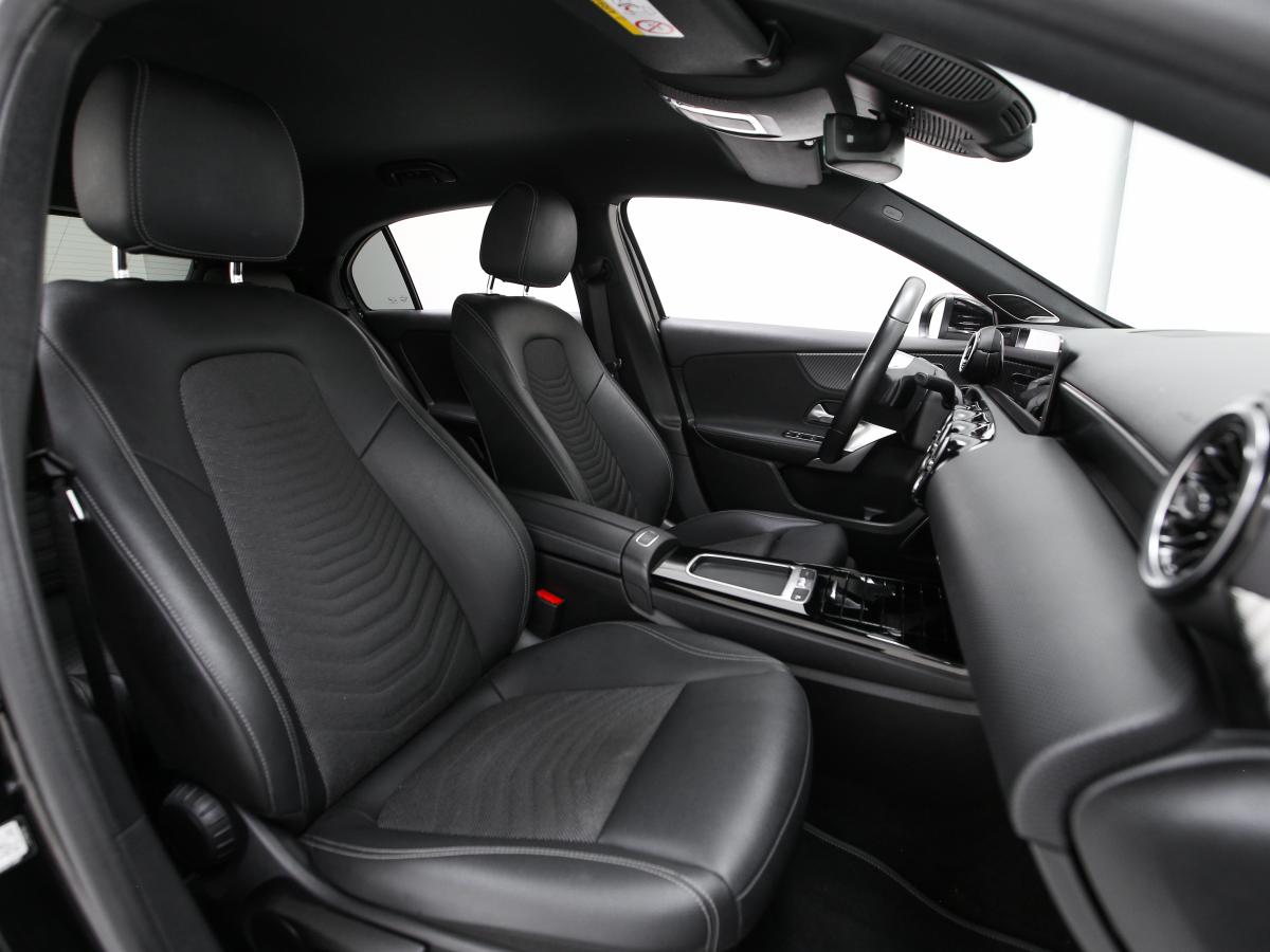 mercedes-benz-classe-a-2023-gasolina-1332cc