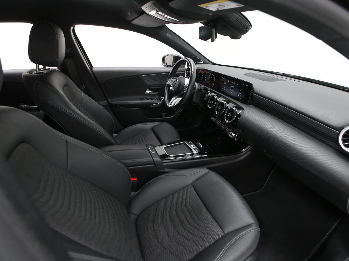 mercedes-benz-classe-a-2023-gasolina-1332cc