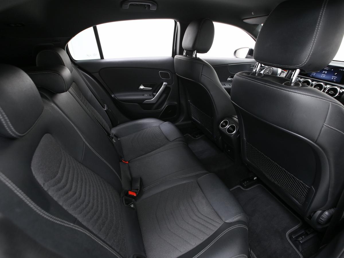mercedes-benz-classe-a-2023-gasolina-1332cc