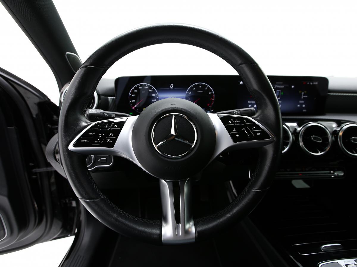 mercedes-benz-classe-a-2023-gasolina-1332cc