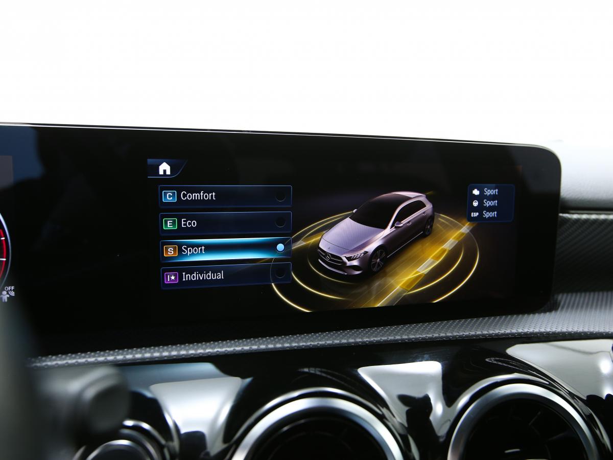 mercedes-benz-classe-a-2023-gasolina-1332cc