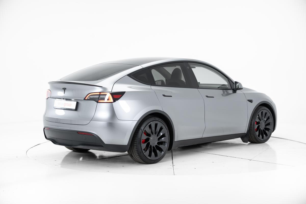 tesla-model-y-2023-eletrico-0cc