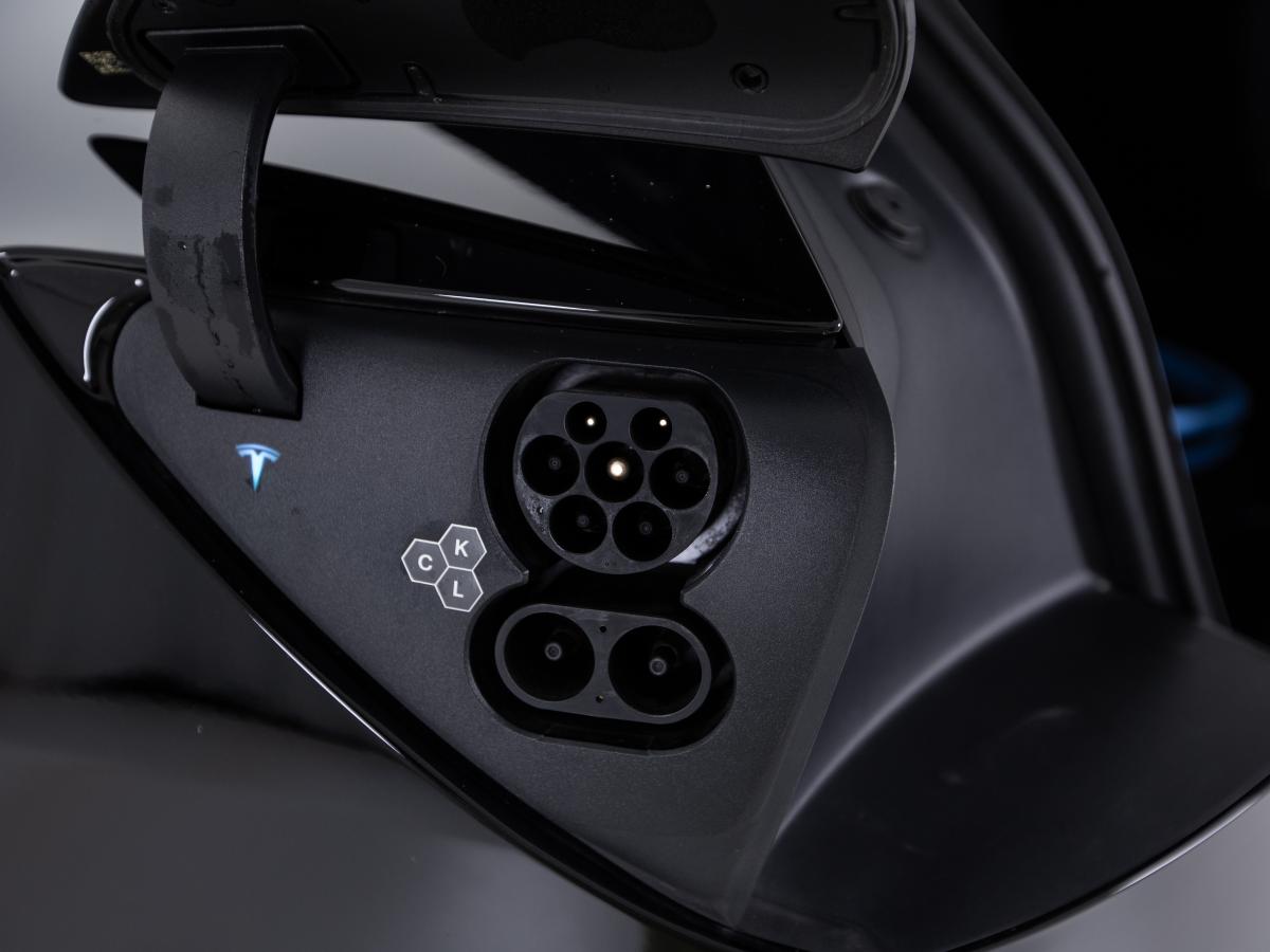 tesla-model-3-2023-eletrico-0cc