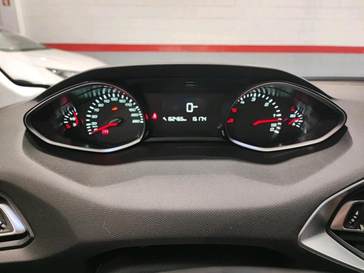 peugeot-308-sw-2019-diesel-1499cc