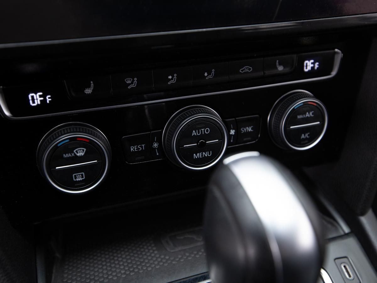 volkswagen-passat-variant-2020-gasolina-1498cc