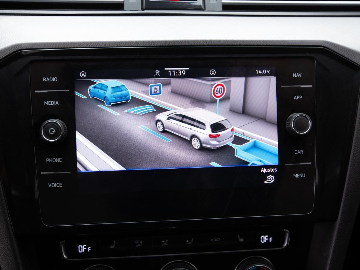 volkswagen-passat-variant-2020-gasolina-1498cc