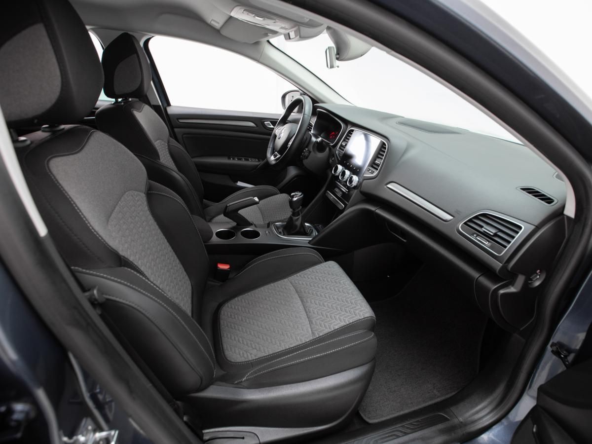 renault-megane-sport-tourer-2022-diesel-1461cc