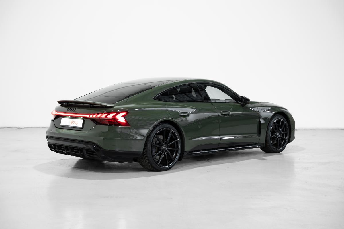 audi-e-tron-gt-2023-eletrico-0cc