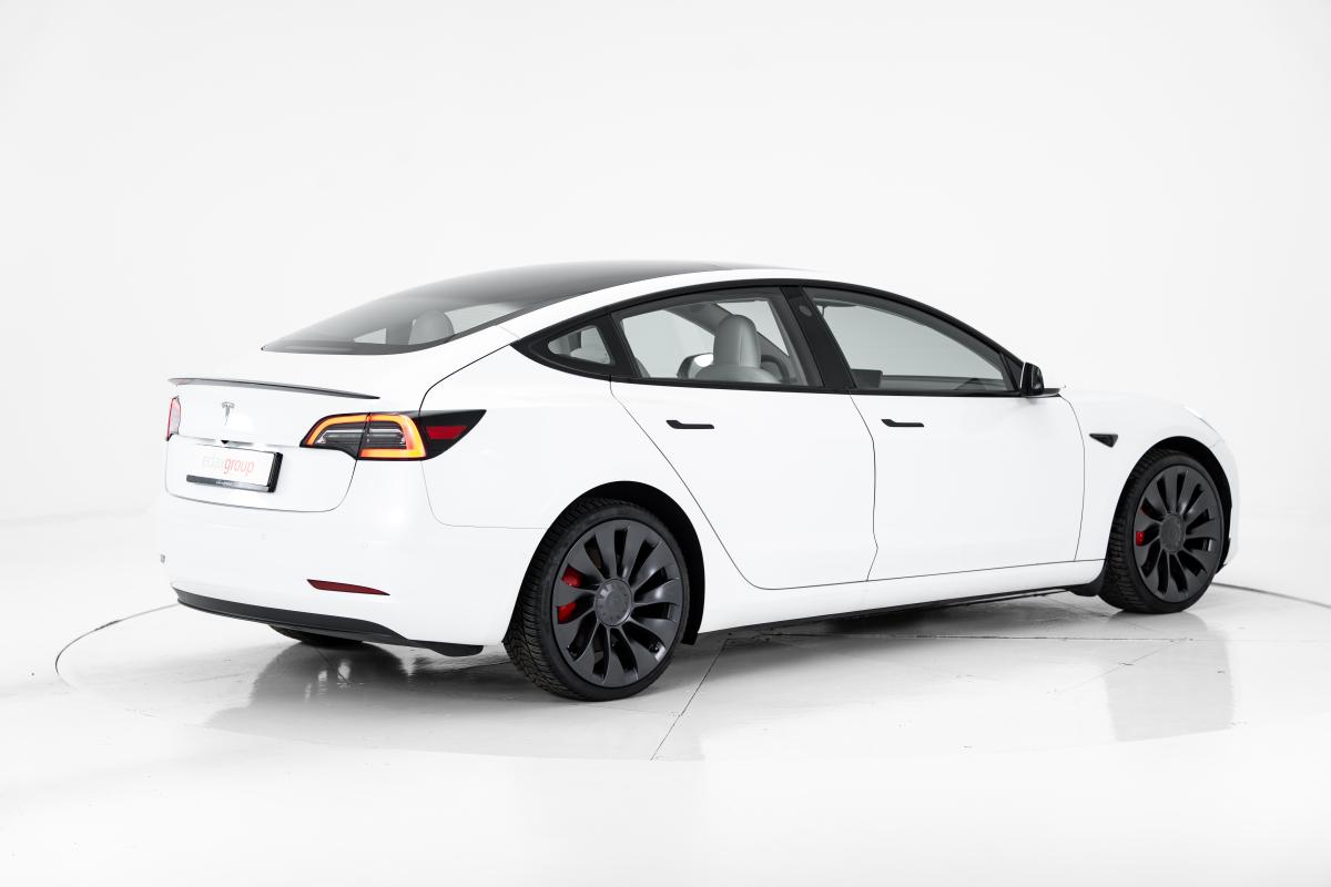 tesla-model-3-2022-eletrico-0cc