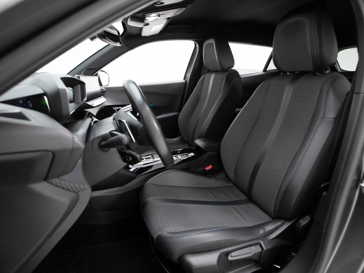 peugeot-2008-2022-diesel-1499cc