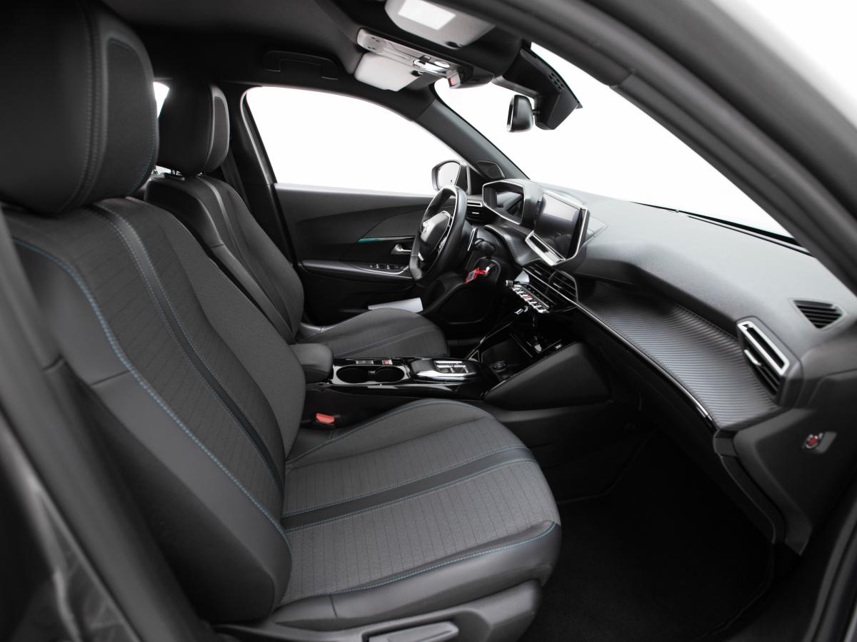 peugeot-2008-2022-diesel-1499cc