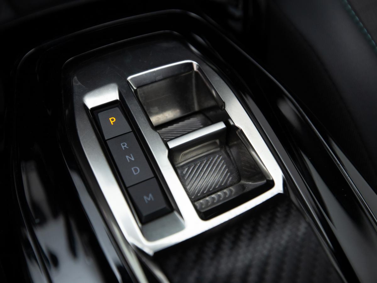 peugeot-2008-2022-diesel-1499cc