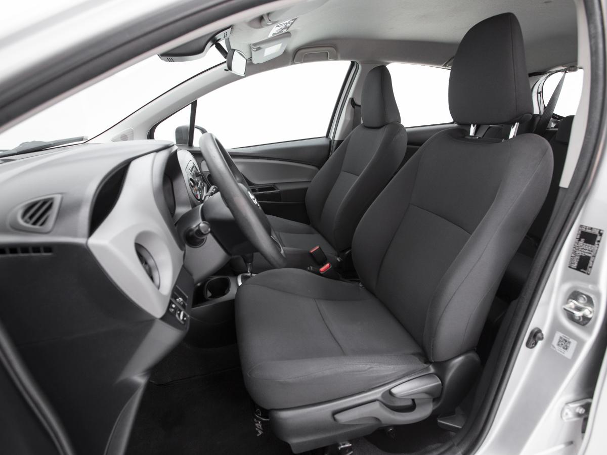 toyota-yaris-2020-hibrido-a-gasolina-1497cc