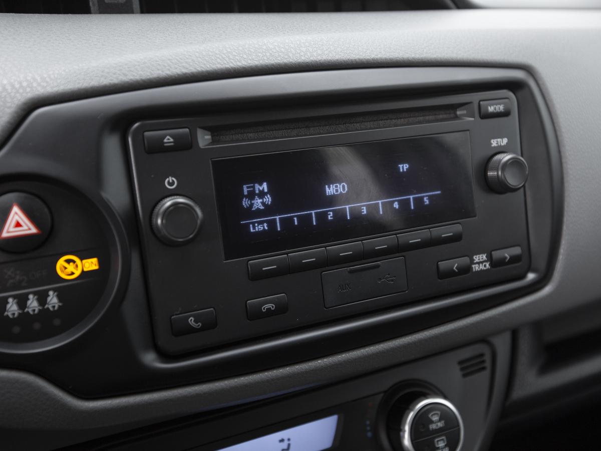 toyota-yaris-2020-hibrido-a-gasolina-1497cc