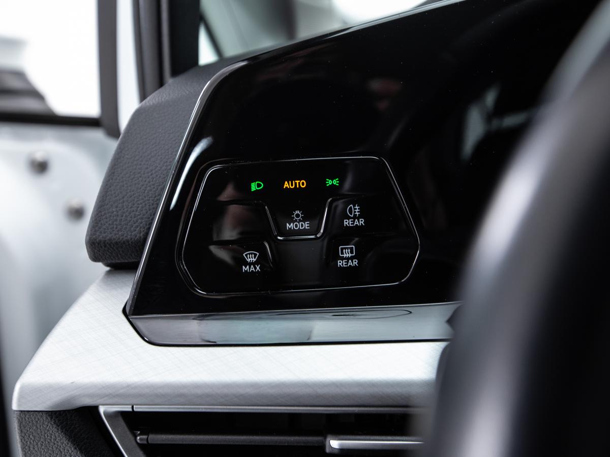 volkswagen-golf-2020-gpl-1498cc