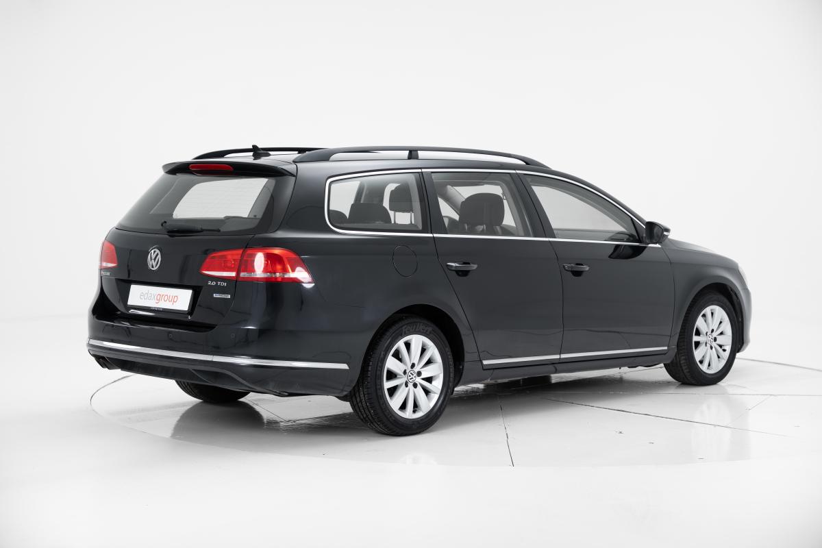 volkswagen-passat-variant-2012-diesel-1968cc