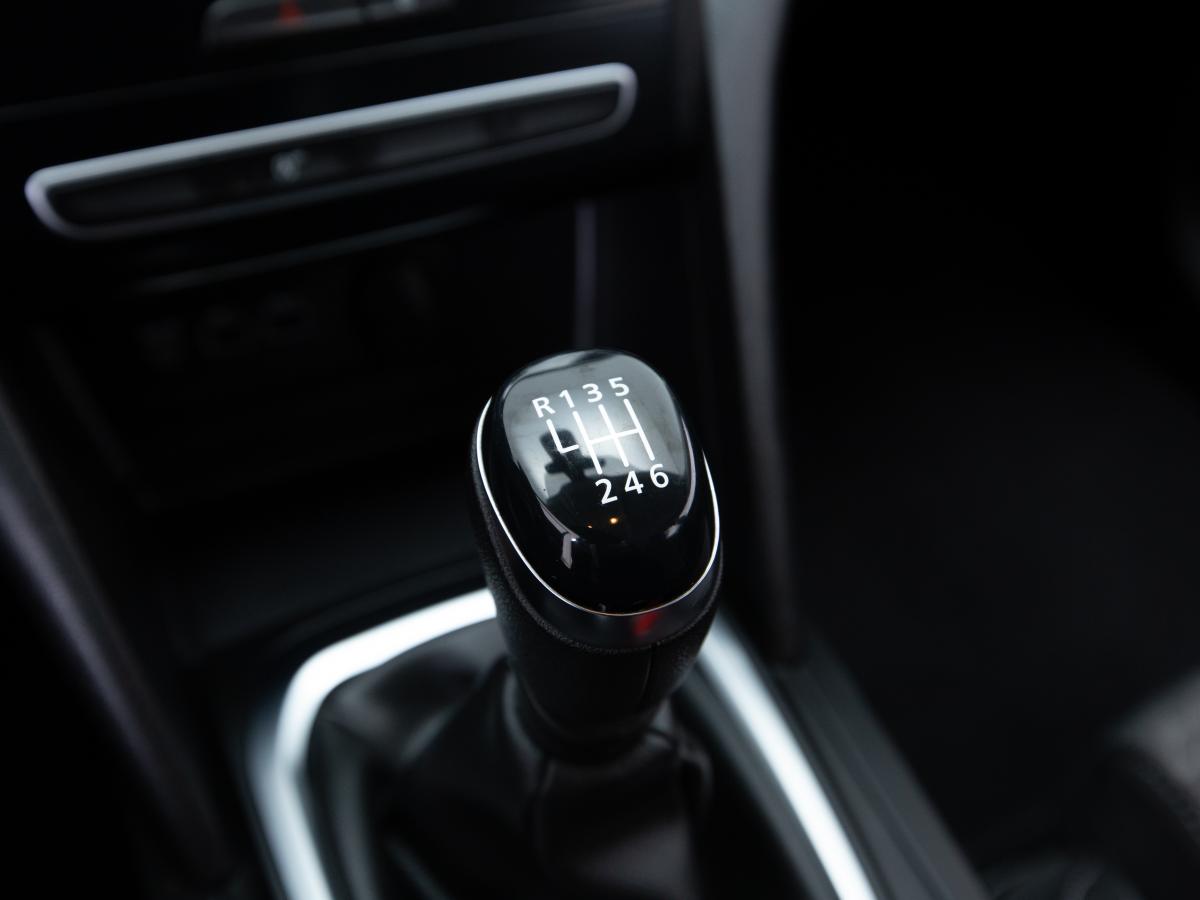 renault-megane-2022-diesel-1461cc