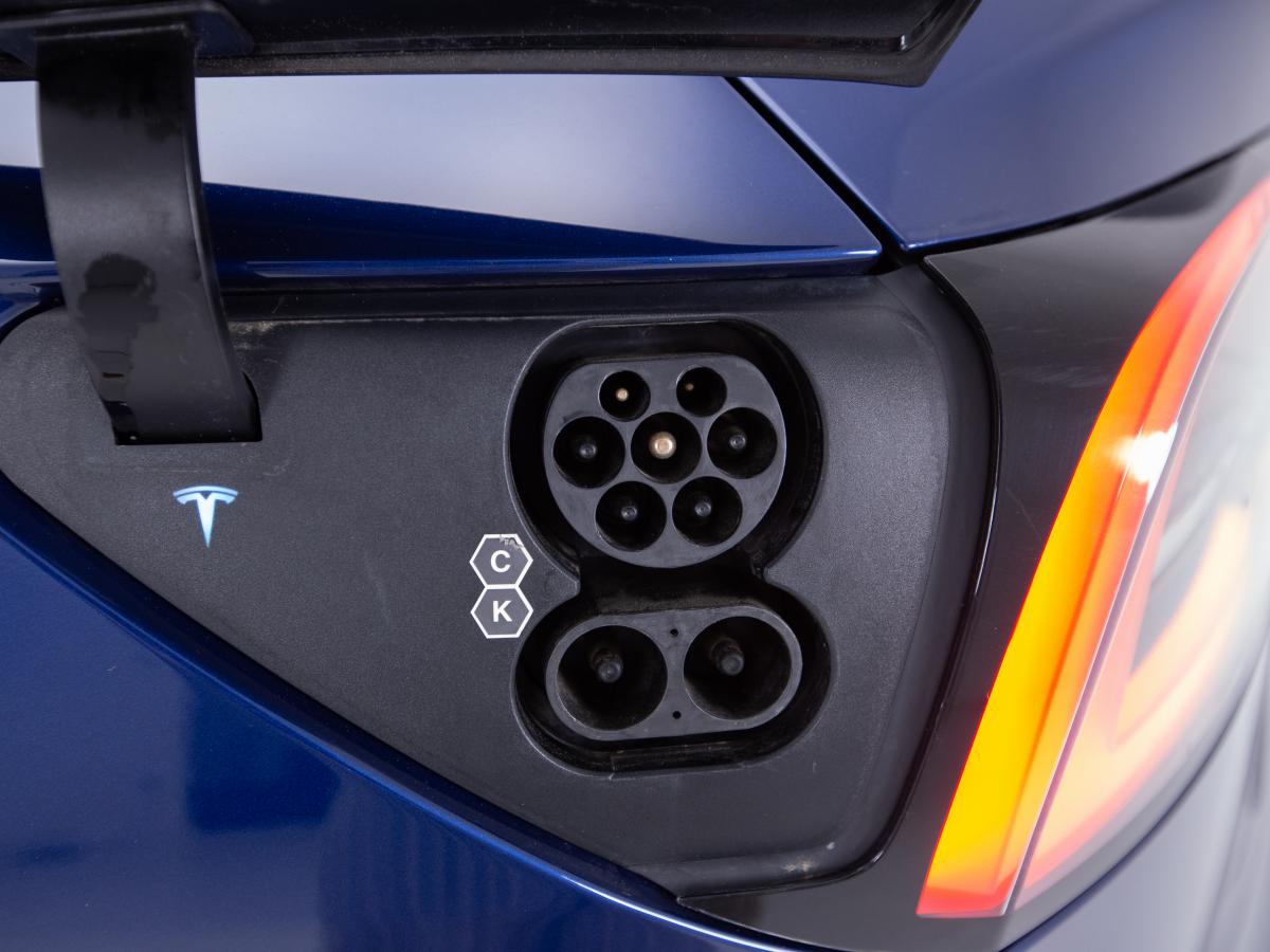 tesla-model-3-2022-eletrico-0cc
