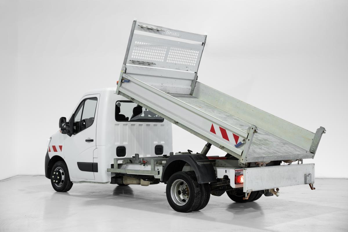 renault-master-2022-diesel-2300cc