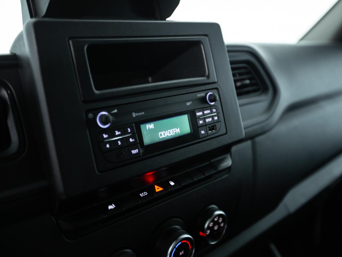 renault-master-2022-diesel-2300cc