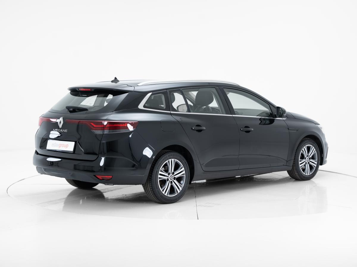 renault-megane-sport-tourer-2023-diesel-1461cc