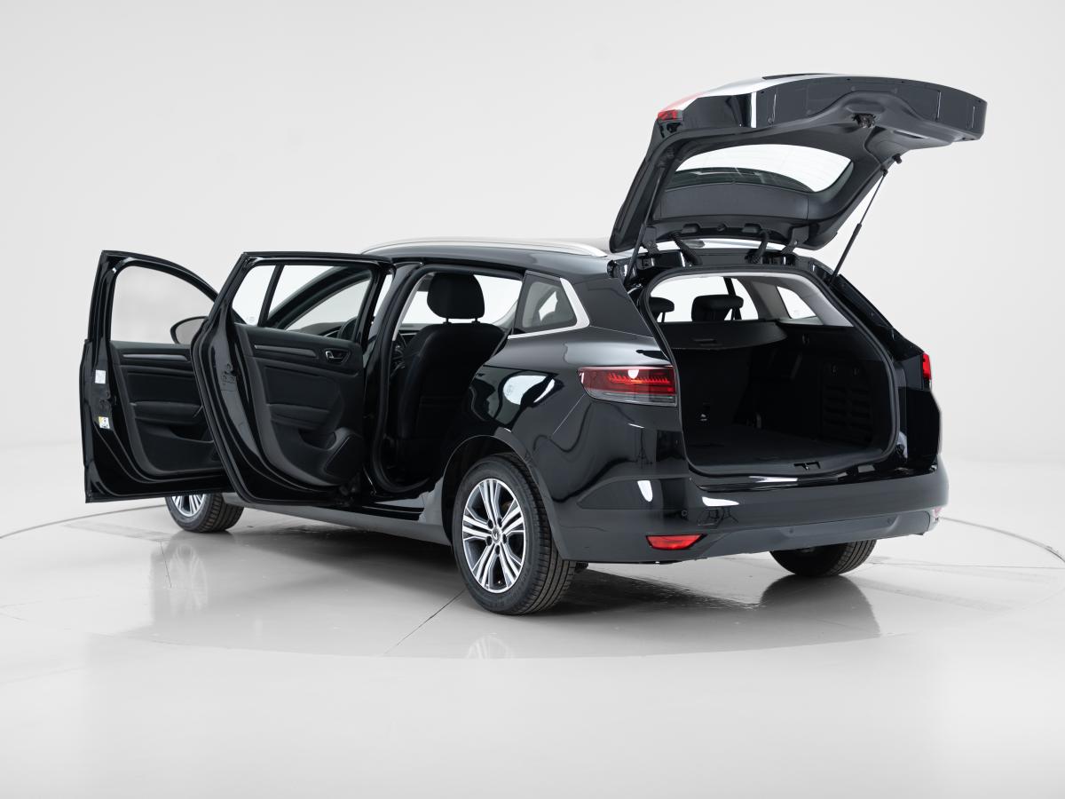 renault-megane-sport-tourer-2023-diesel-1461cc