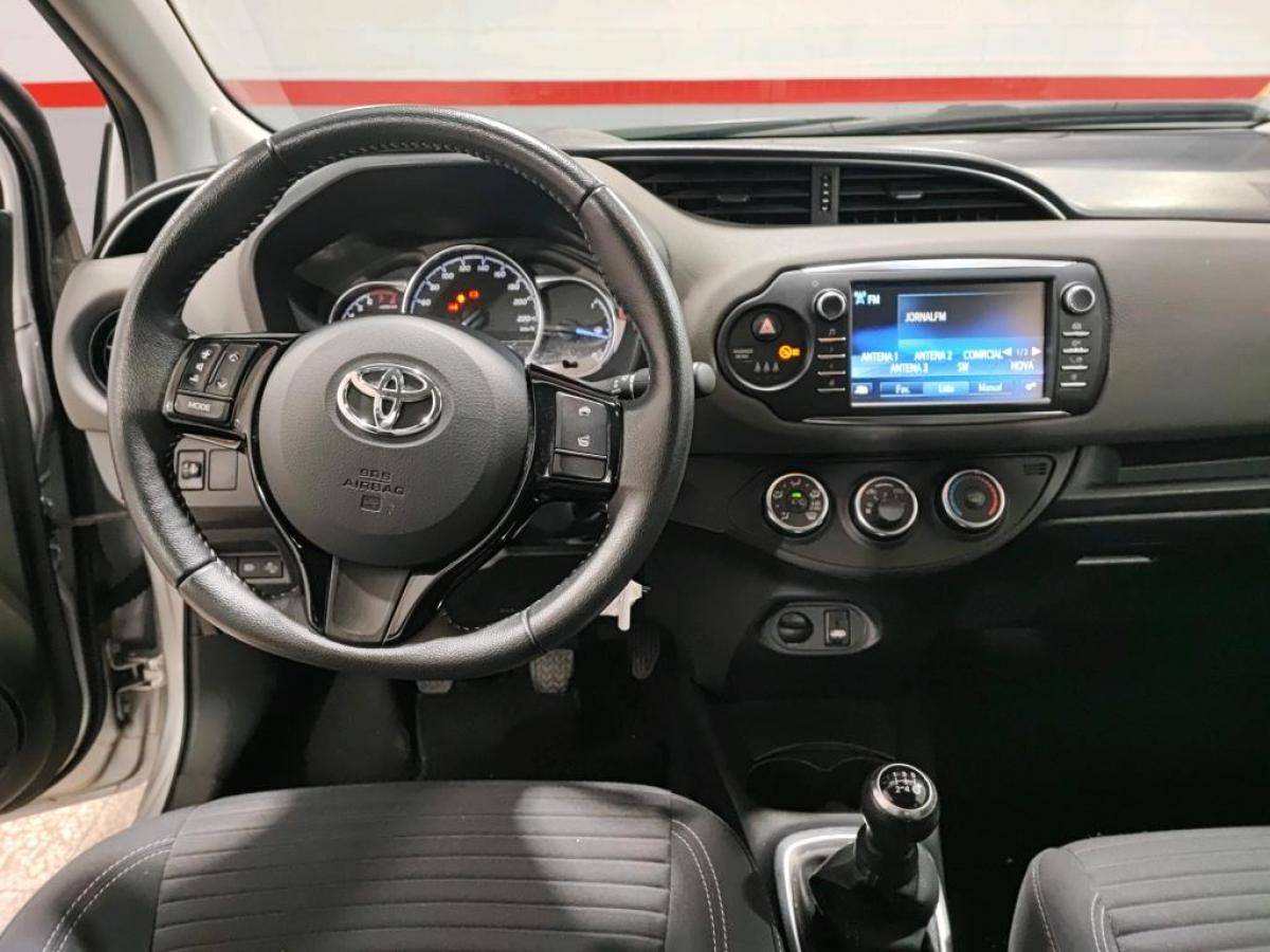 toyota-yaris-2020-gasolina-998cc