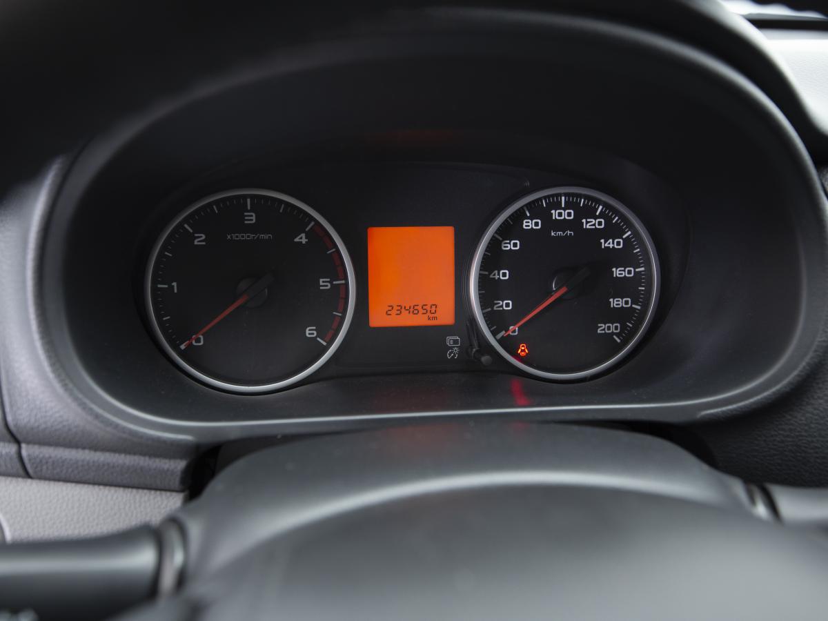 mitsubishi-l200-2019-diesel-2cc