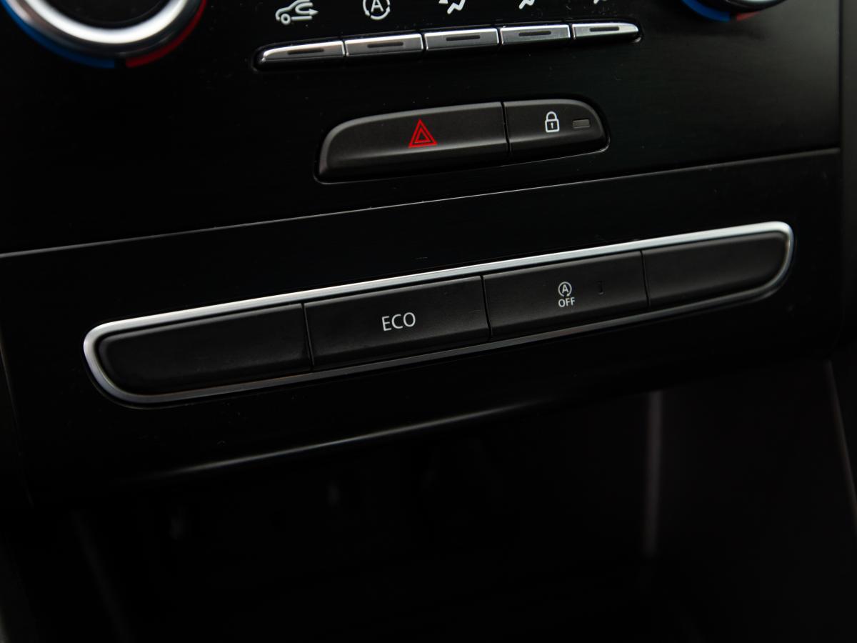 renault-megane-sport-tourer-2021-diesel-1461cc