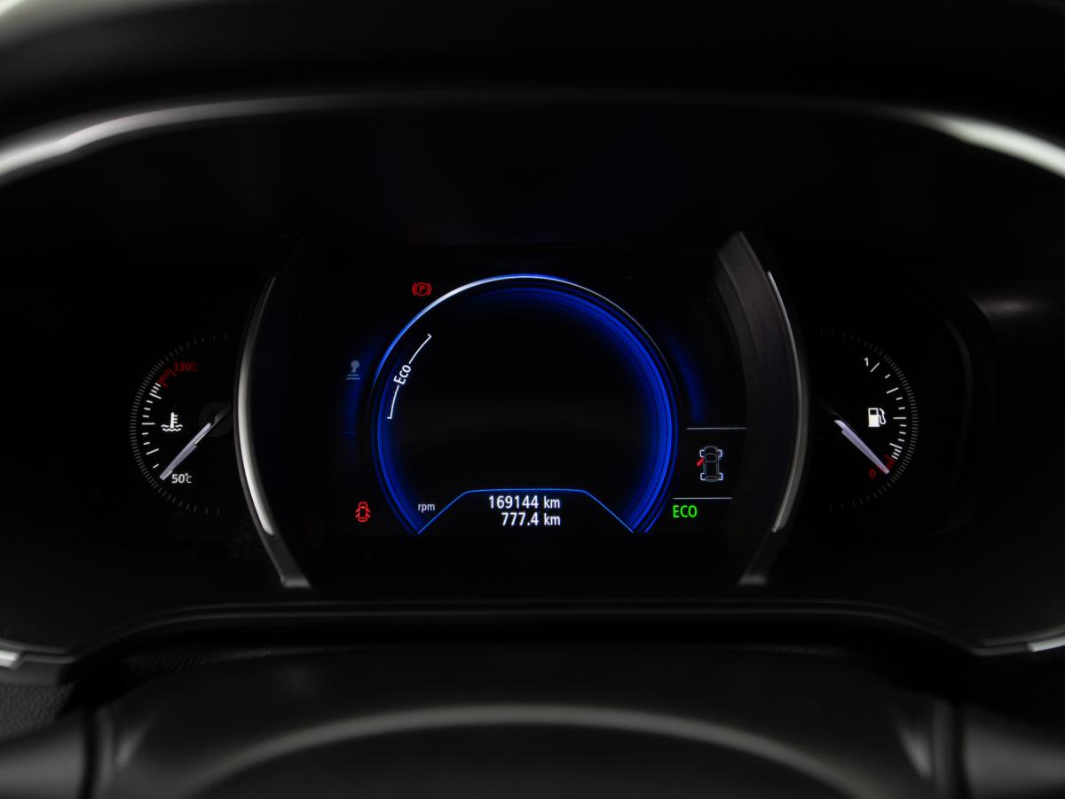 renault-megane-sport-tourer-2021-diesel-1461cc