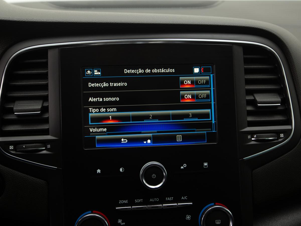 renault-megane-sport-tourer-2021-diesel-1461cc