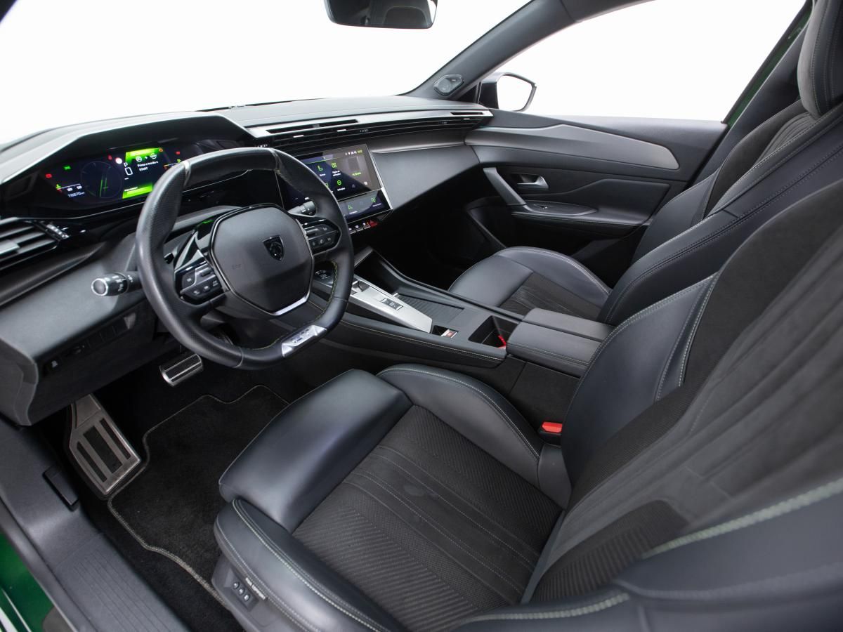 peugeot-308-2022-diesel-1499cc