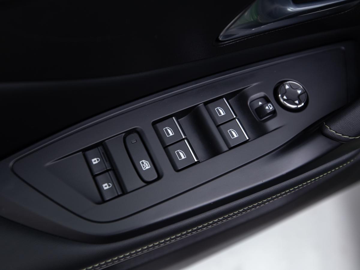 peugeot-308-2022-diesel-1499cc
