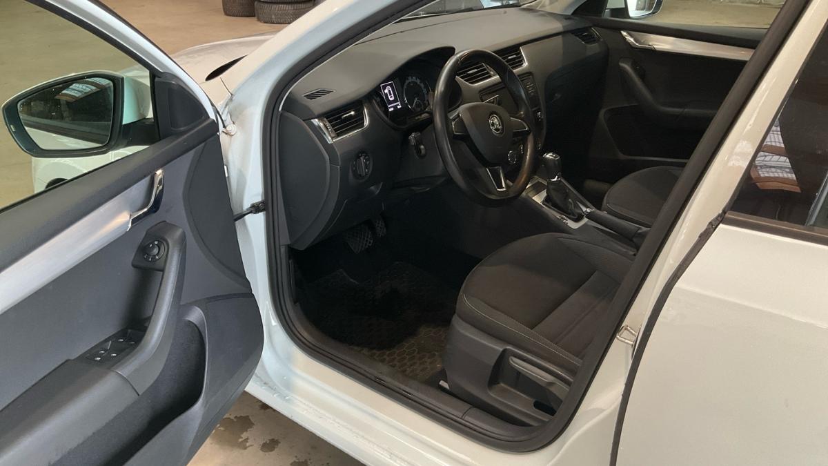 skoda-octavia-break-2018-gpl-1395cc