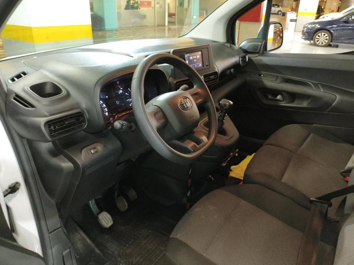 toyota-proace-2023-diesel-1499cc