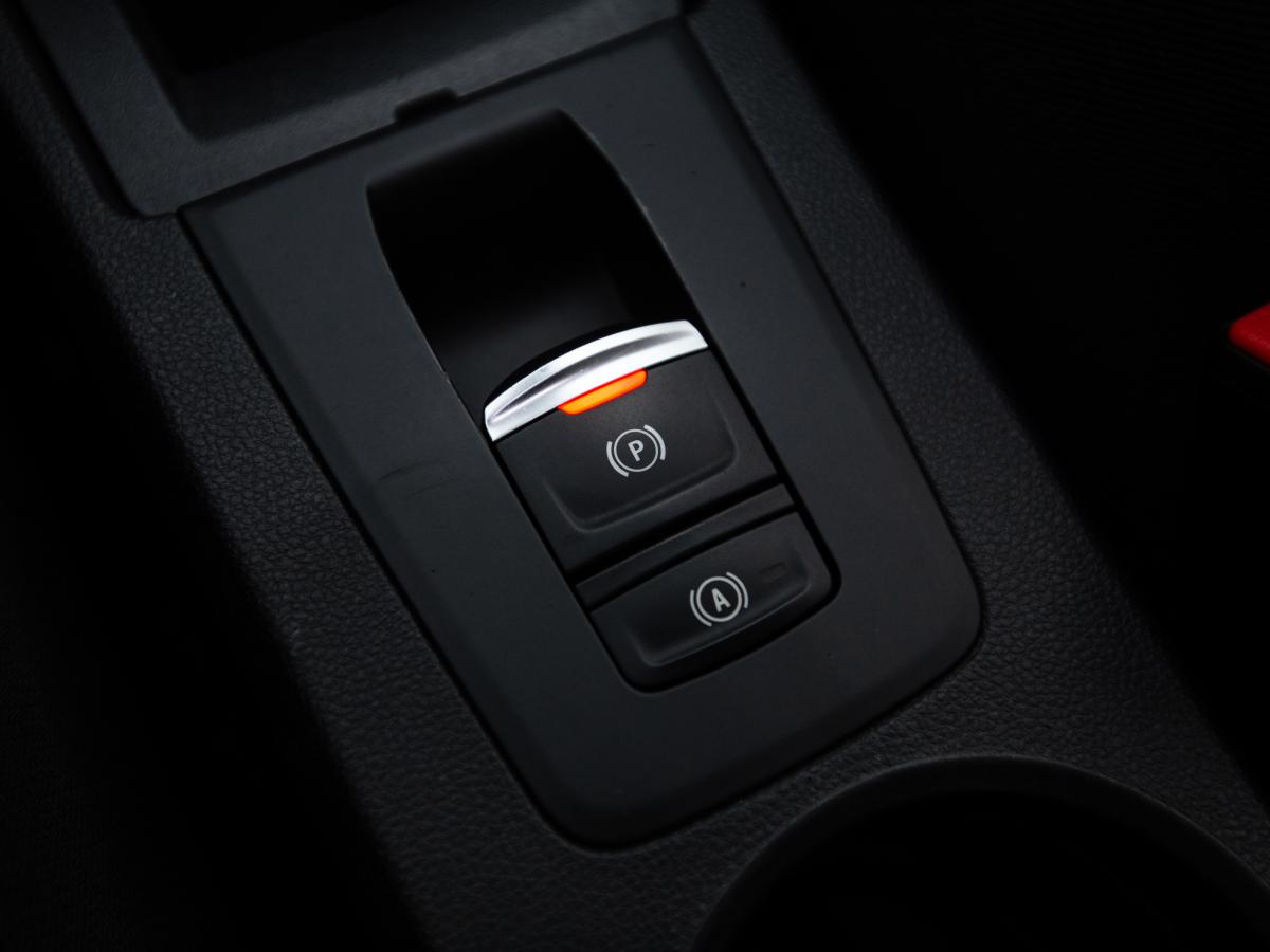 renault-zoe-2021-eletrico-0cc