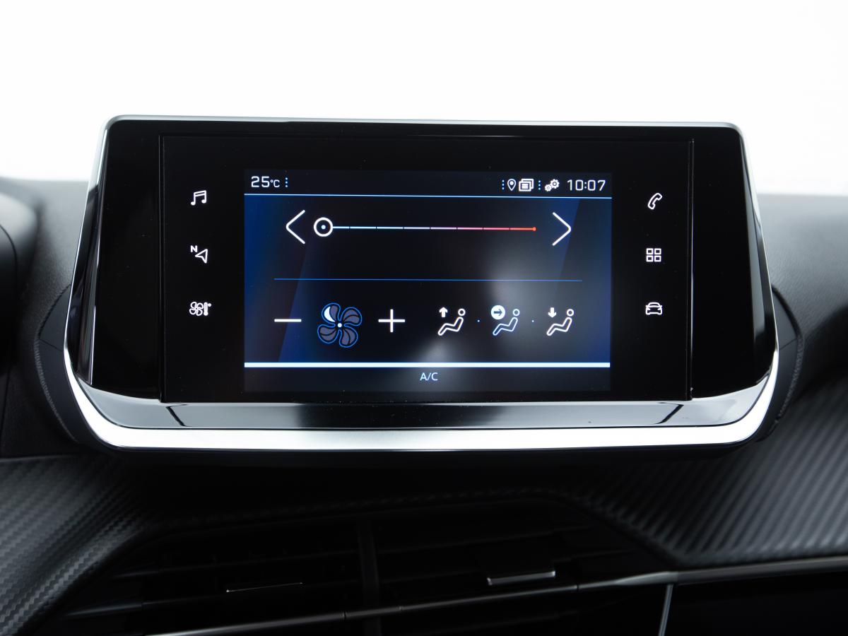 peugeot-208-2023-gasolina-1199cc