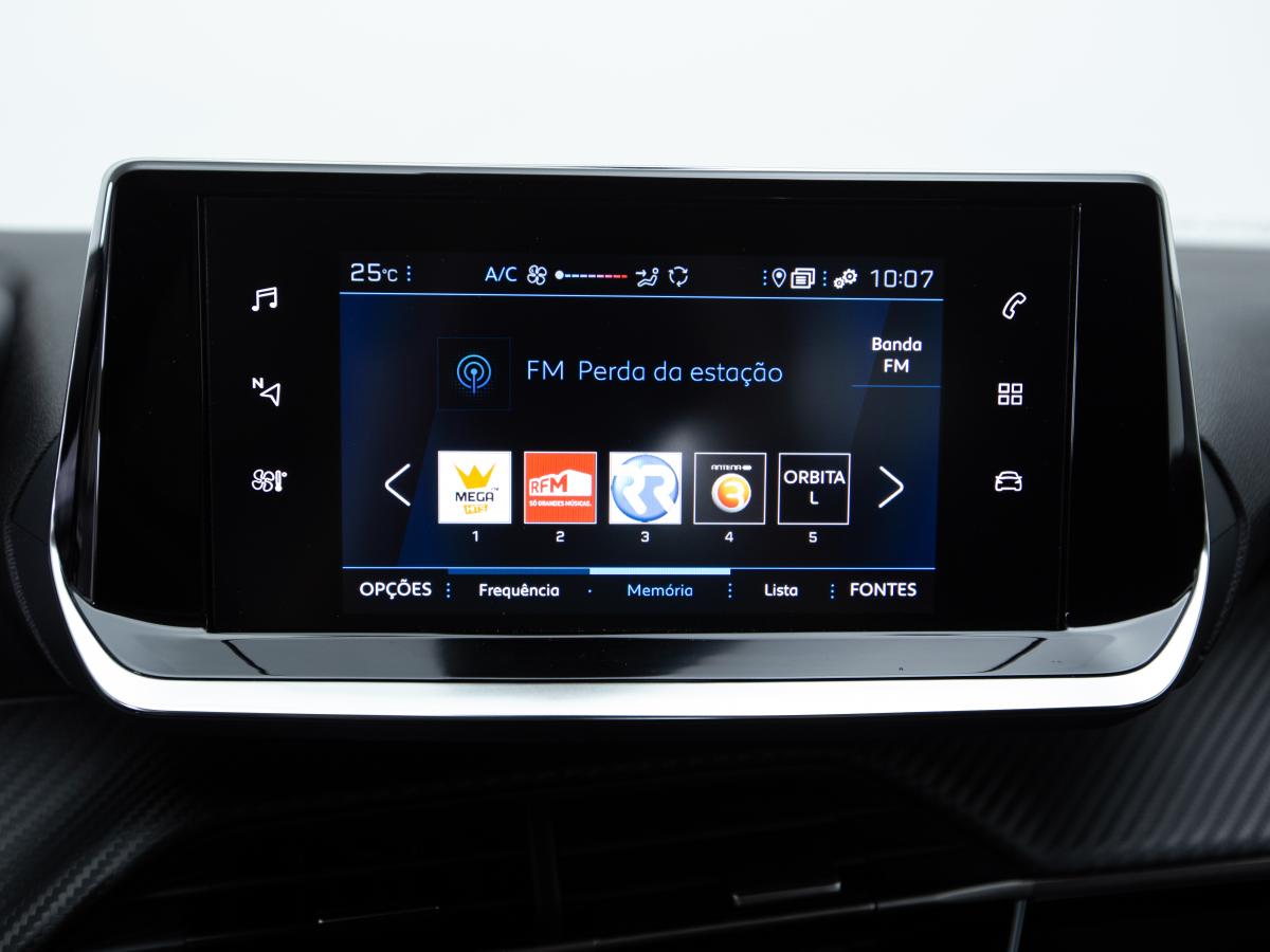 peugeot-208-2023-gasolina-1199cc