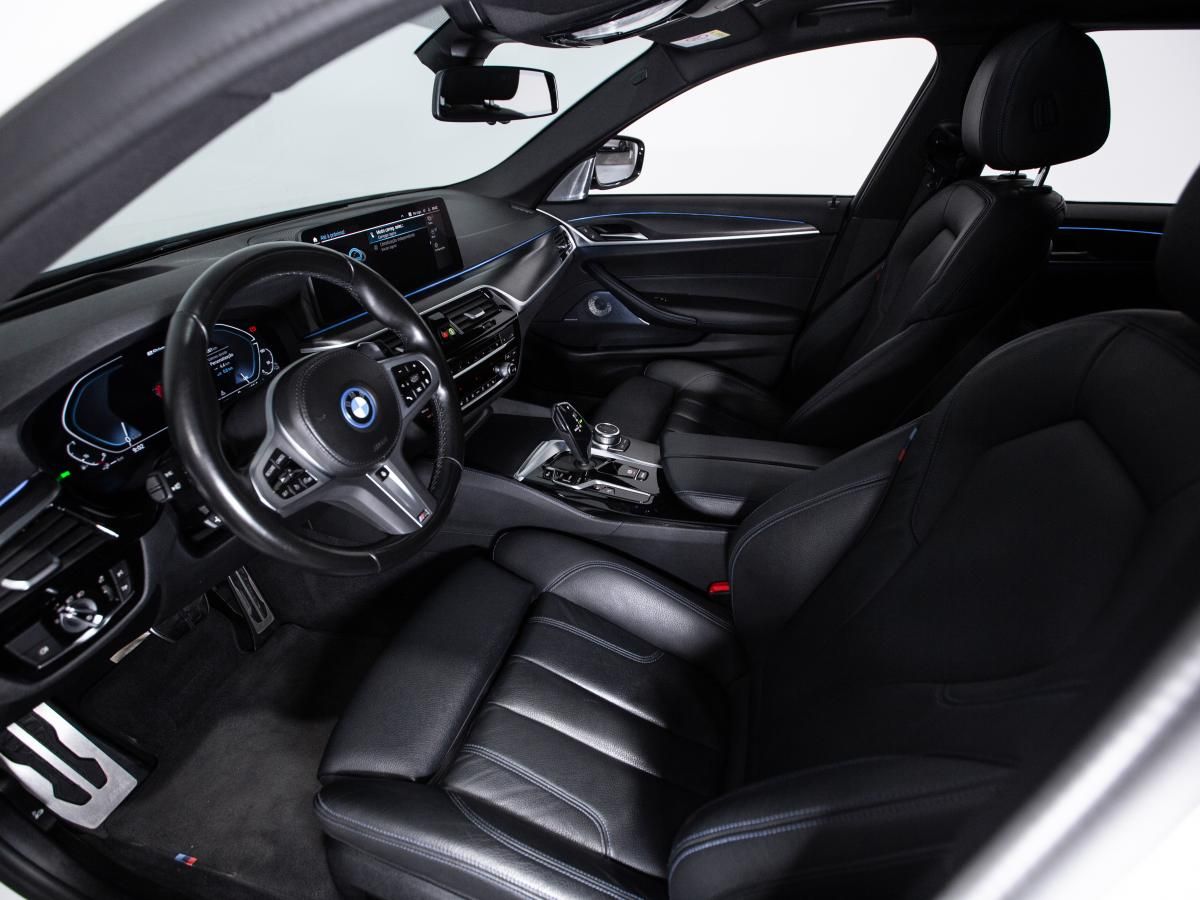 bmw-serie-5-2022-hibrido-a-gasolina-1998cc