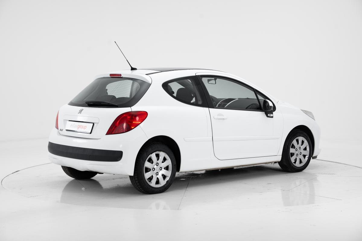 peugeot-207-2009-diesel-1560cc
