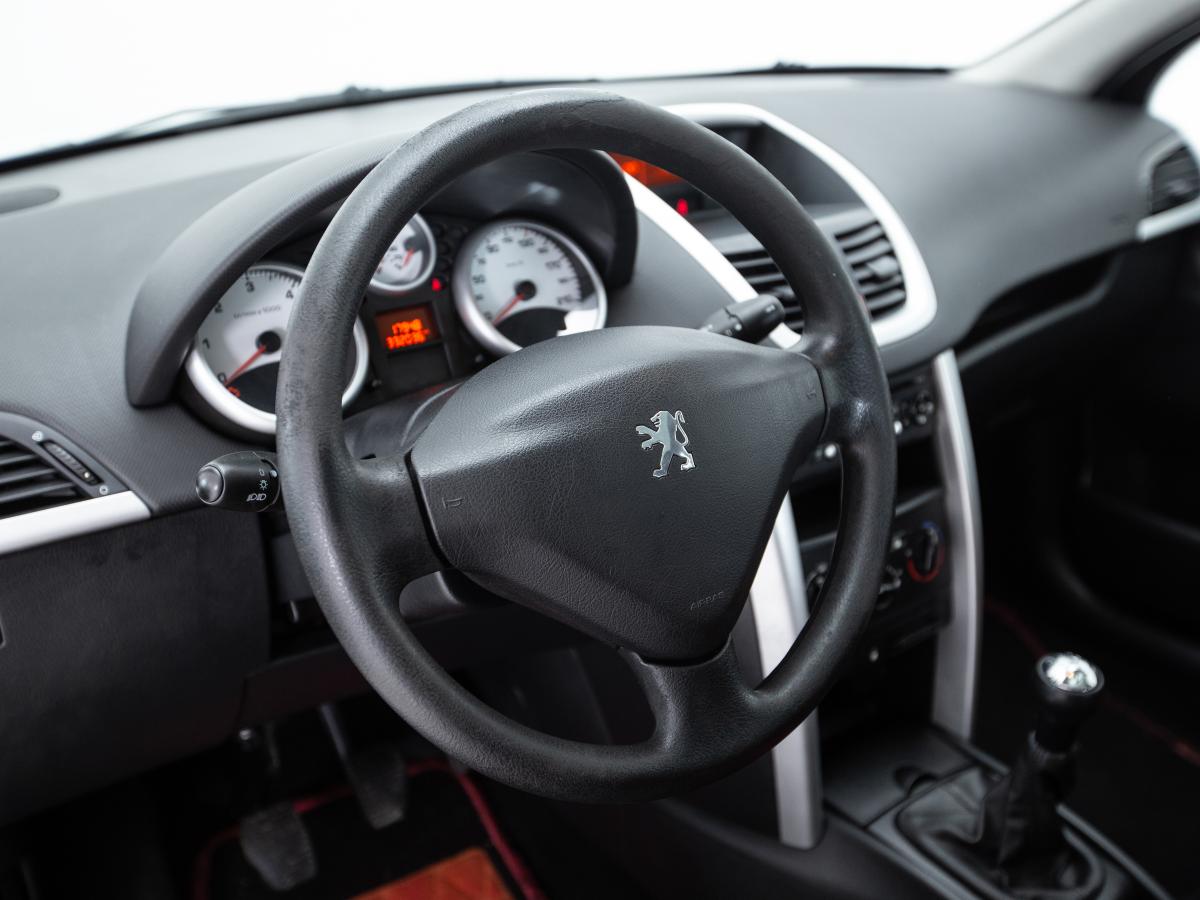 peugeot-207-2009-diesel-1560cc