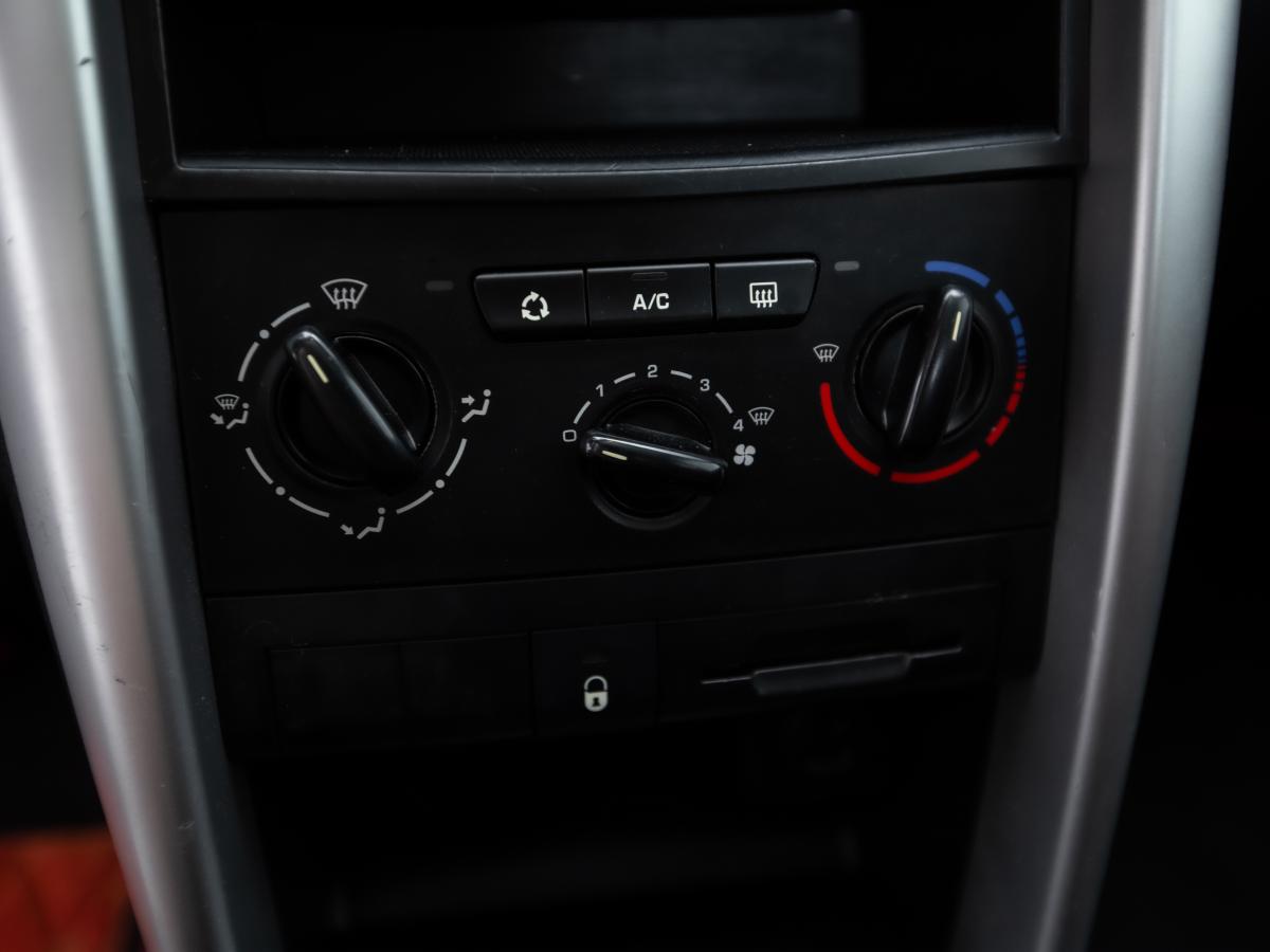 peugeot-207-2009-diesel-1560cc