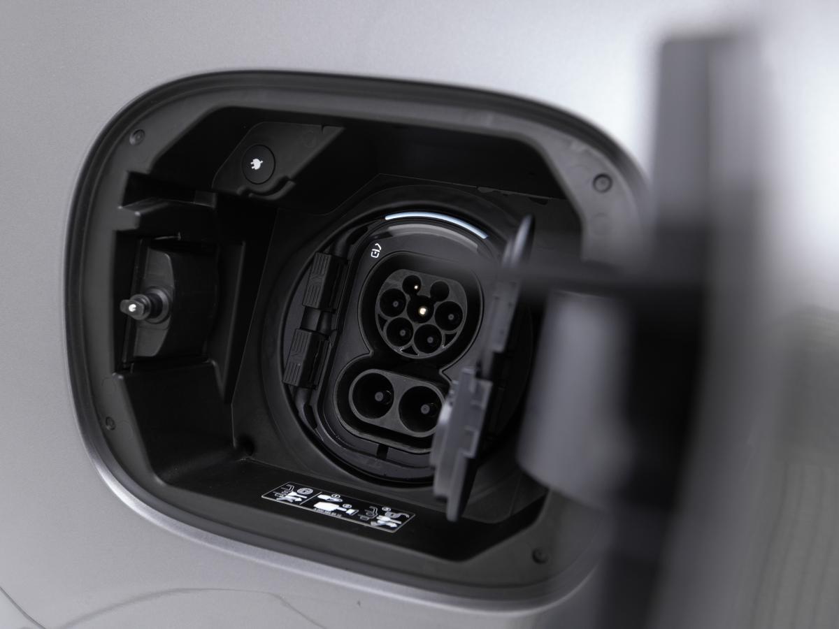 mercedes-benz-eqa-2024-eletrico-0cc
