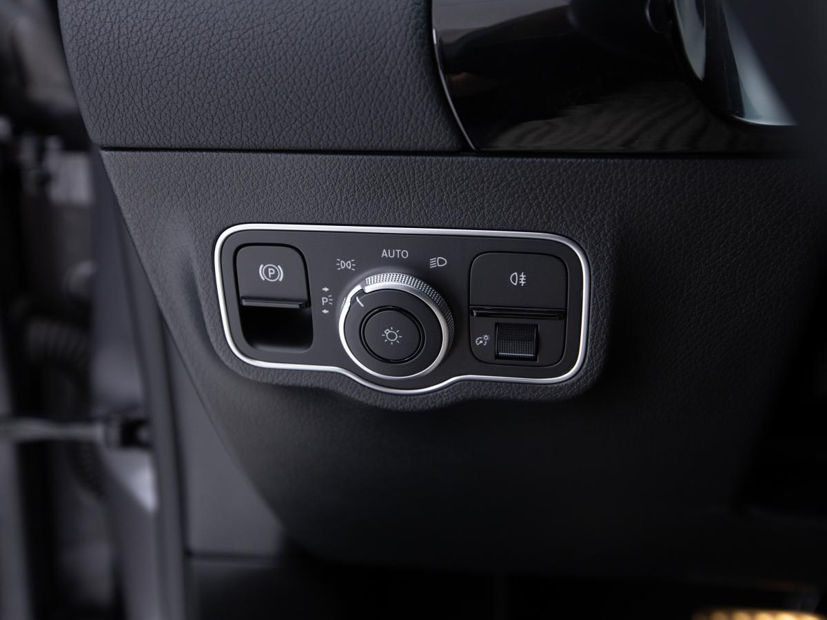 mercedes-benz-eqa-2024-eletrico-0cc
