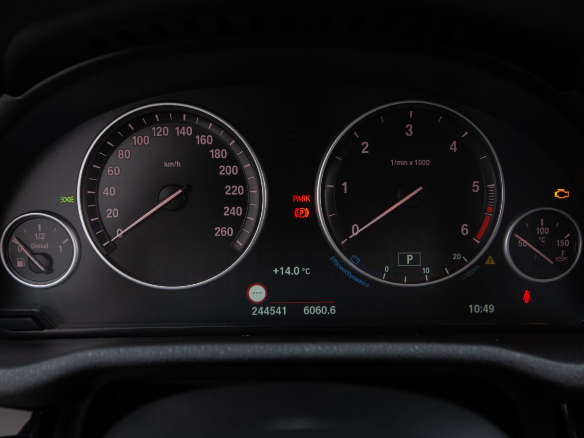 bmw-x4-2016-diesel-1995cc