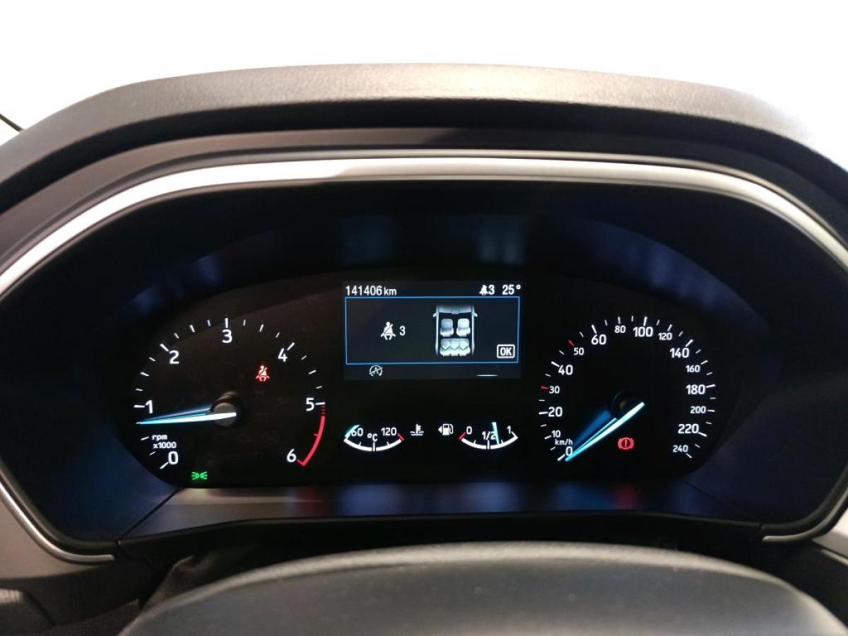 ford-focus-2022-diesel-1499cc