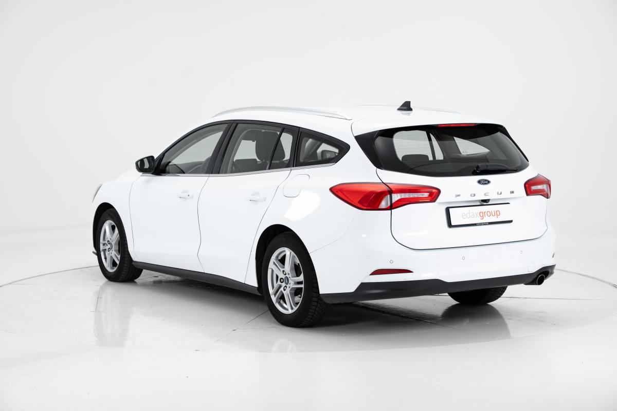 ford-focus-sw-2021-diesel-1498cc