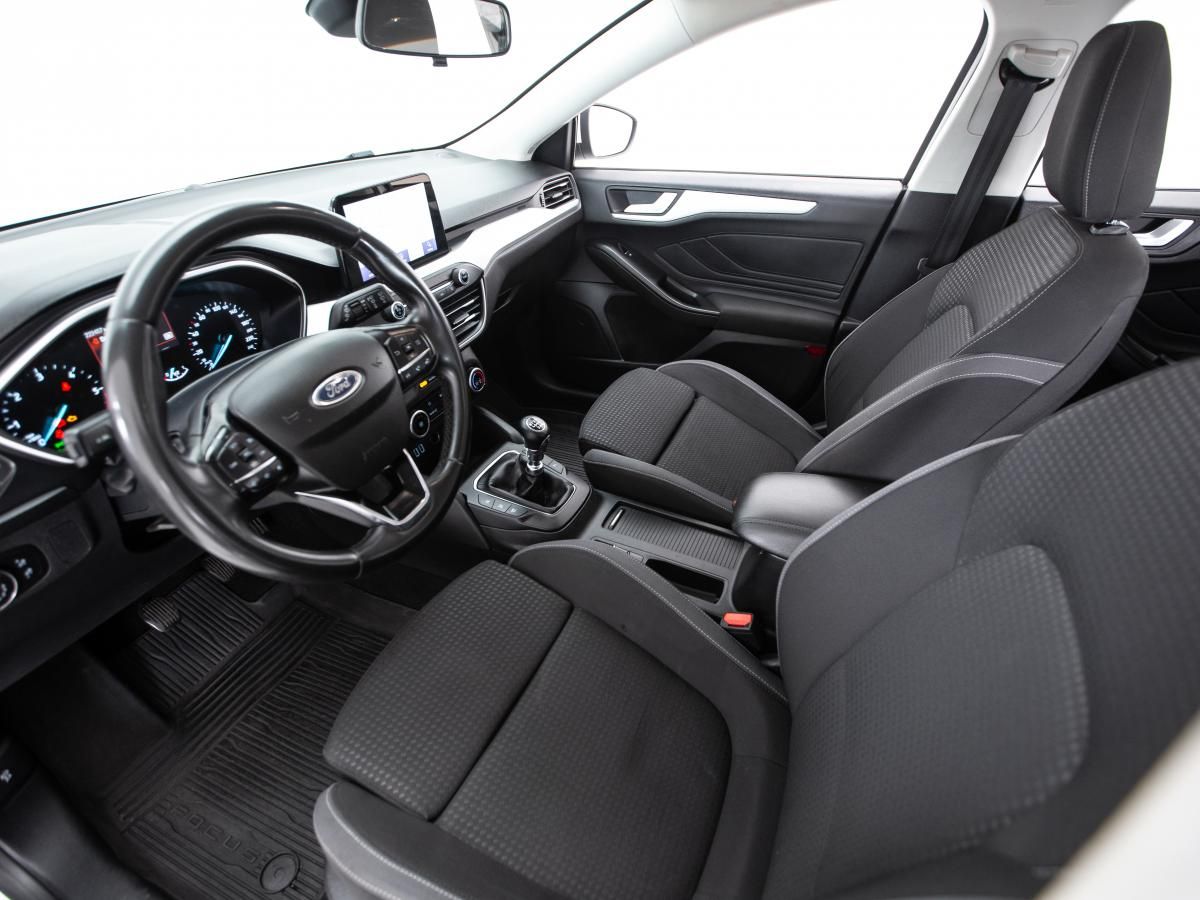 ford-focus-sw-2021-diesel-1498cc