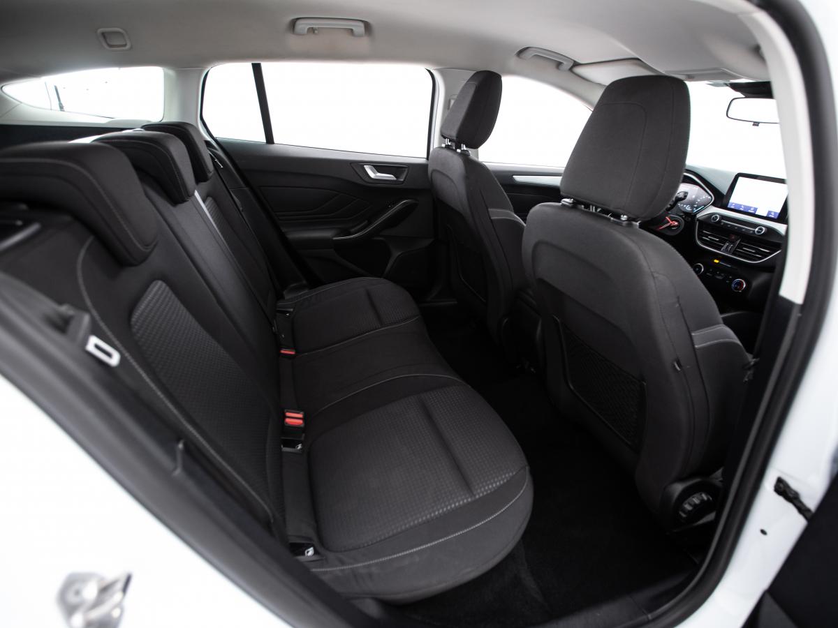 ford-focus-sw-2021-diesel-1498cc